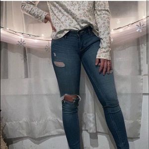 Hollister jeans